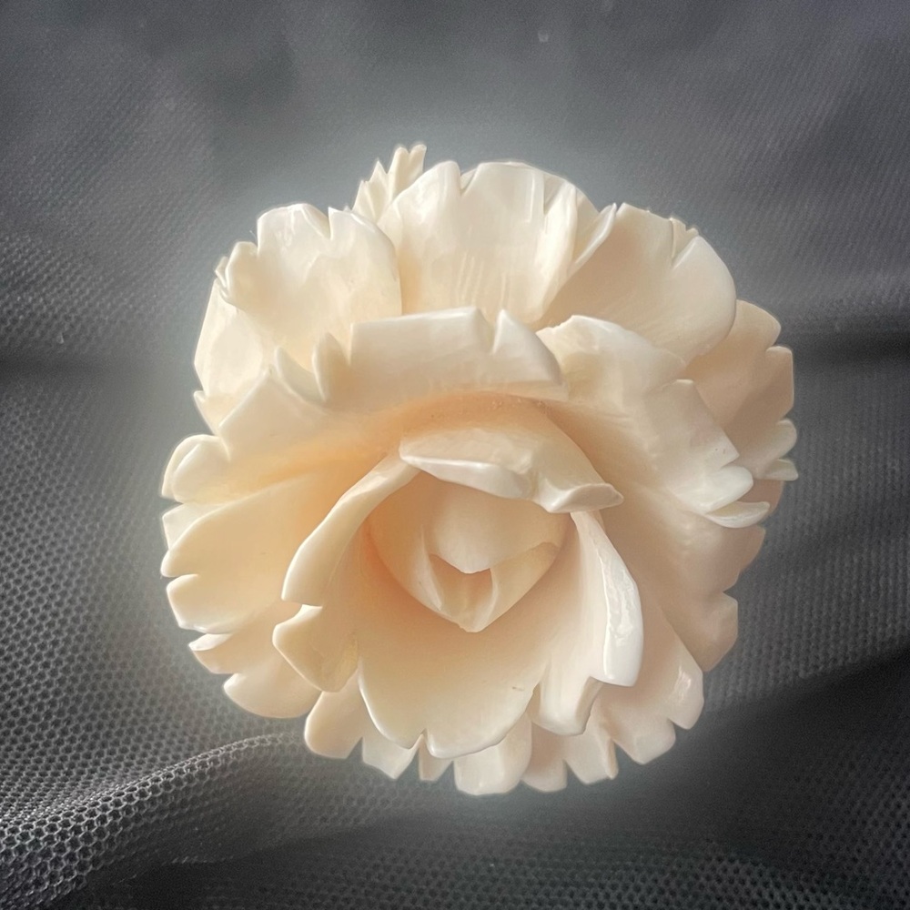 Vintage Hand Carved Bone Off White Rose
Brooch